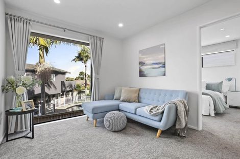 Photo of property in 14b Galsworthy Place, Bucklands Beach, Auckland, 2014
