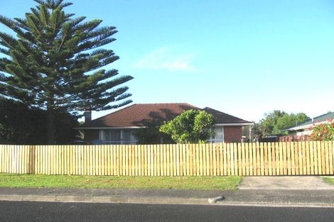 Photo of property in 7 Marcel Place, Glenfield, Auckland, 0629