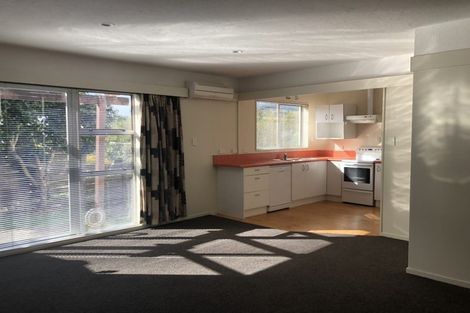 Photo of property in 3/24 Caesars Place, Churton Park, Wellington, 6037