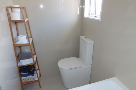 Photo of property in 5/8 Onslow Road, Papakura, 2110