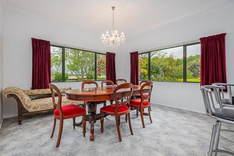Photo of property in 10 Tui Glen Drive, Levin, 5571