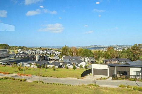 Photo of property in 47 Kikorangi Drive, Wainui, 0992