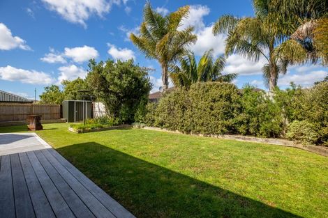 Photo of property in 6 Lantern Court, Henderson, Auckland, 0612