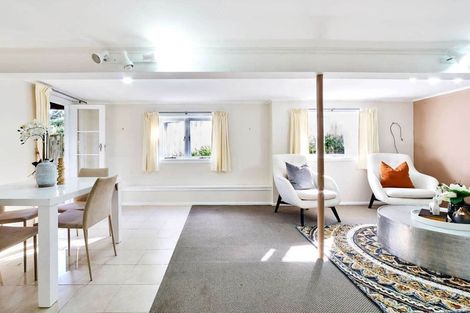 Photo of property in 62 Lyons Avenue, Murrays Bay, Auckland, 0630