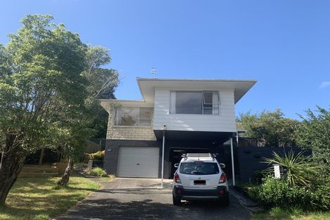 Photo of property in 1/4 Mahuta Grove, Northcote, Auckland, 0627