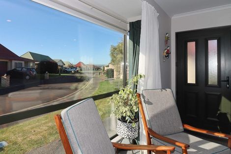 Photo of property in Villa Estate, 60/55 Armstrong Avenue, Carterton, 5713