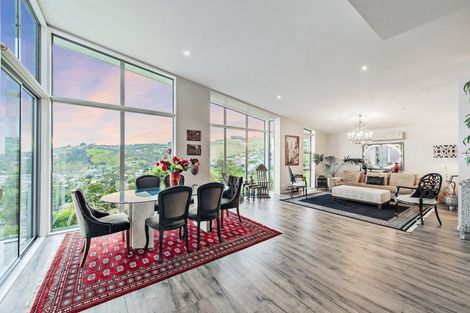 Photo of property in 2 Redcliffs View Lane, Redcliffs, Christchurch, 8081