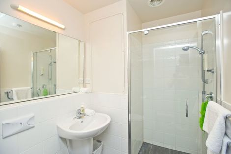 Photo of property in 205/2 Reads Quay, Gisborne, 4010