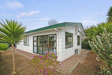 Photo of property in 178 Mangorei Road, Merrilands, New Plymouth, 4312