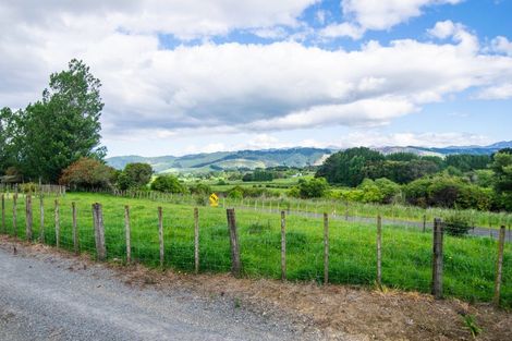 Photo of property in 293 Koputarao Road, Koputaroa, Shannon, 5575