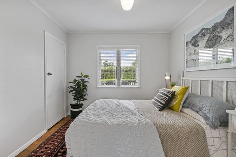 Photo of property in 1/74 Sutton Crescent, Papakura, 2110