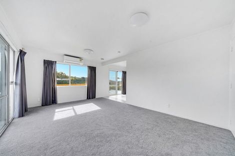 Photo of property in 6 Deacon Road, Riverhead, Kumeu, 0892