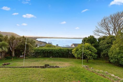 Photo of property in 7a Naera Place, Kawaha Point, Rotorua, 3010