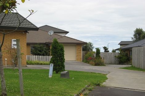 Photo of property in 13 Saybrook Place, Mangere, Auckland, 2022