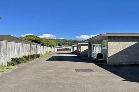 Photo of property in 6/110 Martin Street, Wallaceville, Upper Hutt, 5018
