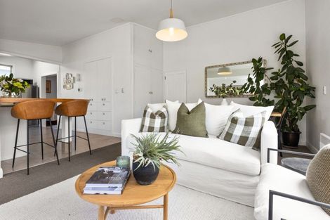 Photo of property in 78 Charles Street, Westshore, Napier, 4110