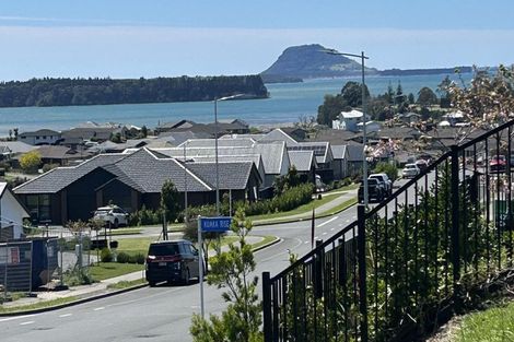 Photo of property in 32 Ridge Drive, Omokoroa, 3114