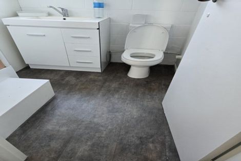 Photo of property in 3 Moera Place, Stanmore Bay, Whangaparaoa, 0932