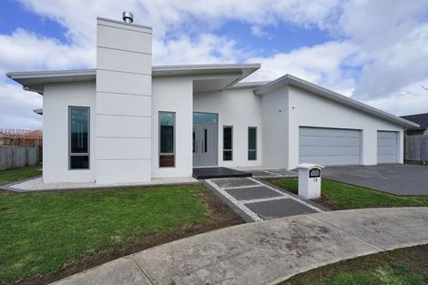 Photo of property in 14 Platina Place, Flagstaff, Hamilton, 3210