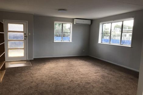 Photo of property in 2/10 Taka Street, Takanini, 2112