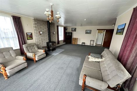 Photo of property in 165 Balmoral Drive, Tokoroa, 3420