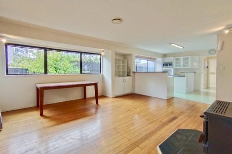 Photo of property in 1/11 Taharoto Road, Takapuna, Auckland, 0622
