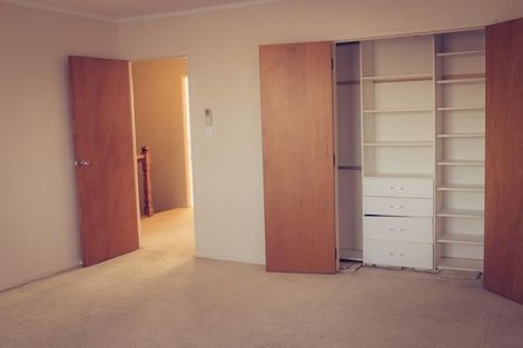 Photo of property in 62 Kohekohe Street, New Lynn, Auckland, 0600