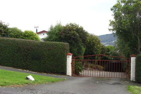 Photo of property in 14 Jane Street, Macandrew Bay, Dunedin, 9014