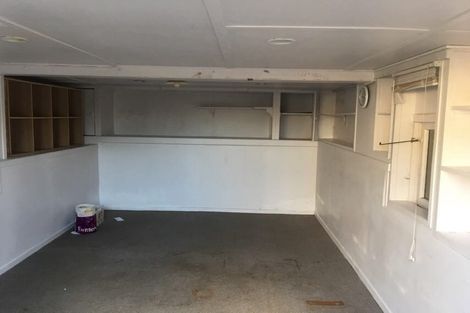 Photo of property in 4 Beverly Place, New Lynn, Auckland, 0600