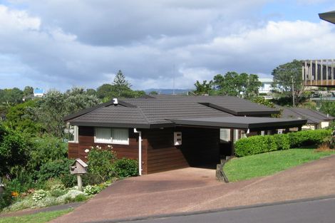 Photo of property in 7a Gill Crescent, Blockhouse Bay, Auckland, 0600