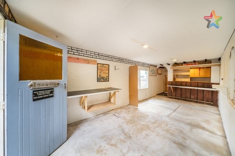 Photo of property in 8 Robson Street, Stokes Valley, Lower Hutt, 5019