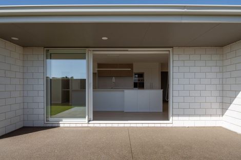 Photo of property in 14 Whitehall Drive, Springlands, Blenheim, 7201