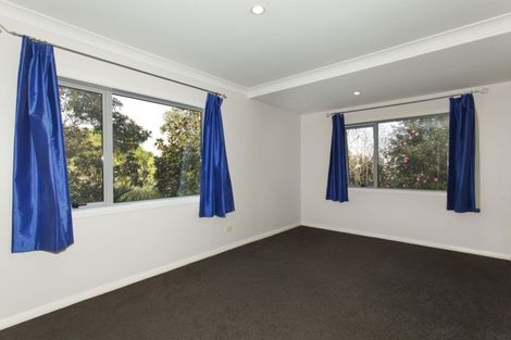 Photo of property in 2/1 Keys Street, Belmont, Auckland, 0622