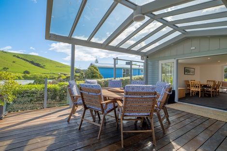 Photo of property in 5 Mcgillivray Street, Domett, 7383