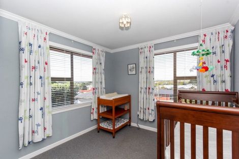 Photo of property in 8 Price Street, Westown, New Plymouth, 4310