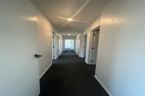 Photo of property in 450 Waitara Road, Huirangi, New Plymouth, 4373