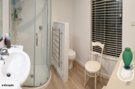 Photo of property in 5 Perrin Place, Darfield, 7510