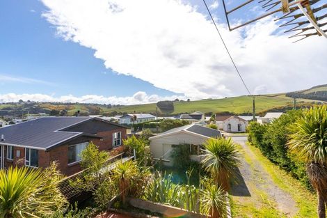 Photo of property in 4 Oregon Street, Ocean Grove, Dunedin, 9013