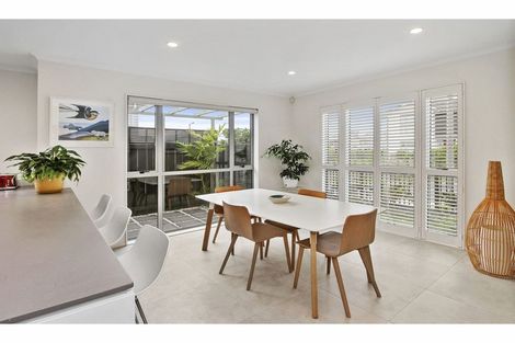 Photo of property in 30 Arthur Rolfe Lane, Swanson, Auckland, 0614