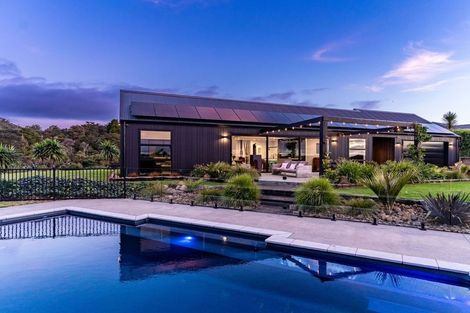 Photo of property in 136 Karanui Road, Te Kamo, Kamo, 0185