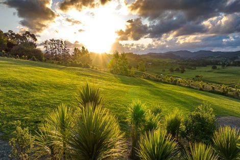 Photo of property in 2138 Cove Road, Mangawhai, 0573