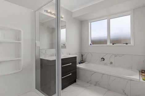 Photo of property in 36 Hastings Road, Pyes Pa, Tauranga, 3112