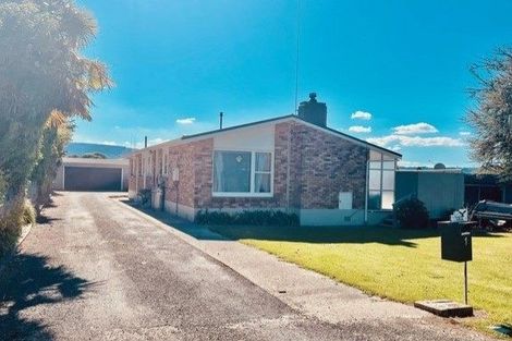 Photo of property in 1 Oroua Street, Te Puke, 3119