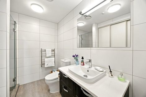 Photo of property in 148 Landmark Terrace, Orewa, 0931