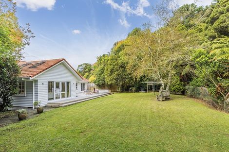 Photo of property in 8 Saint Annes Square, Tawa, Wellington, 5028