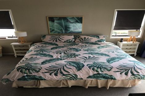 Photo of property in 38 Willowside Place, Amberley, 7410