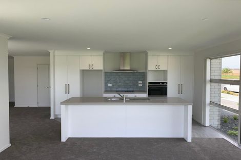 Photo of property in 4 Kimbrae Drive, Rototuna North, Hamilton, 3210