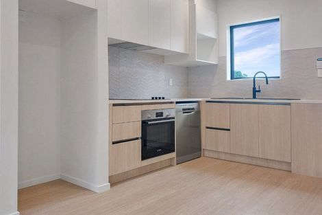 Photo of property in 1/285 Te Atatu Road, Te Atatu South, Auckland, 0610