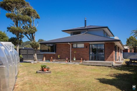 Photo of property in 16 Clough Road, Paroa, Greymouth, 7805