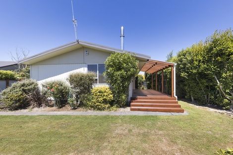 Photo of property in 129 Apollo Parade, Milson, Palmerston North, 4414